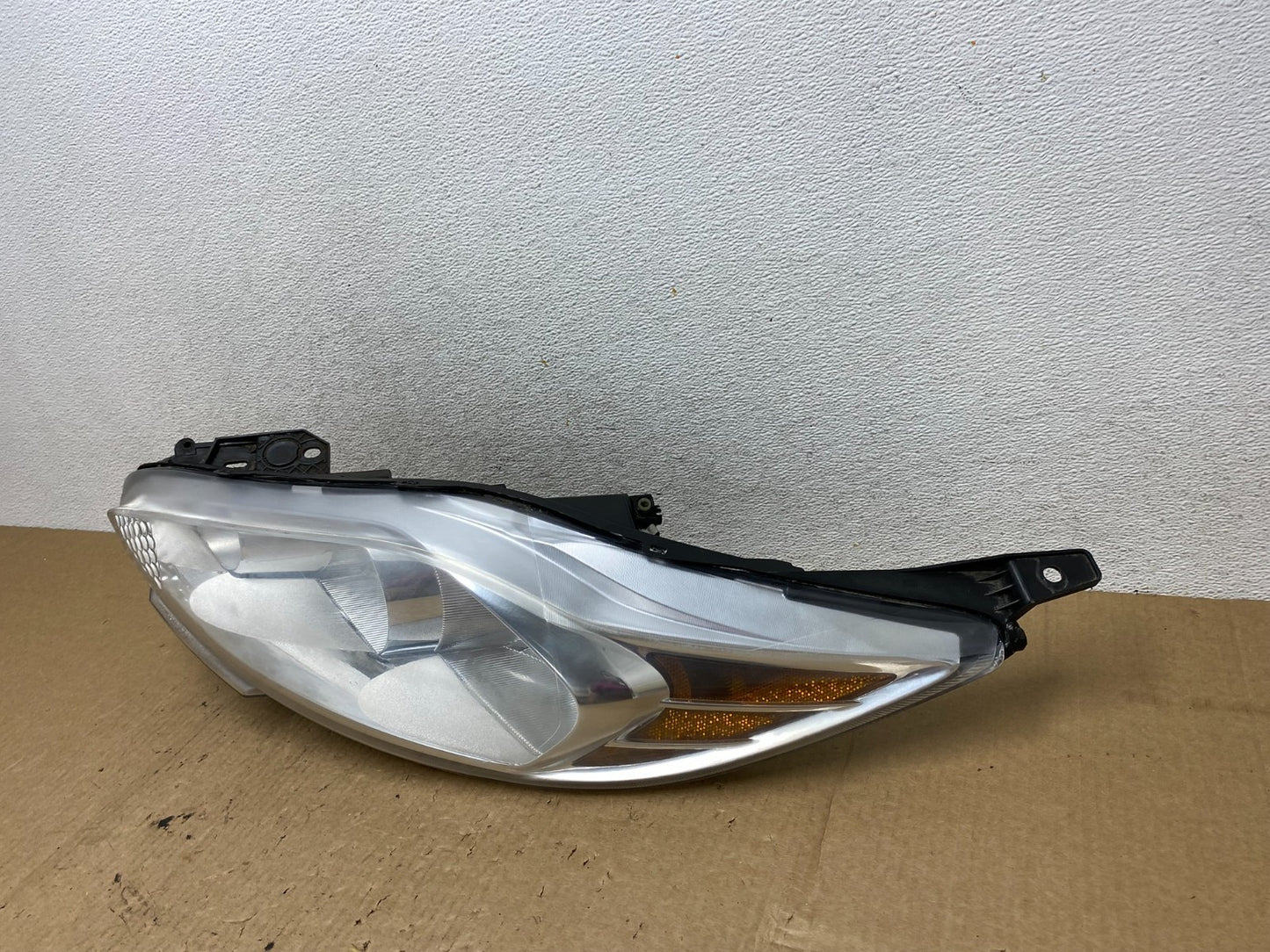 2011 2012 2013 Ford Fiesta Left Driver LH Halogen Headlight AF9783 DW1