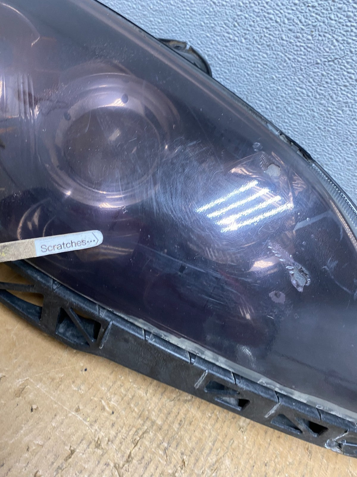 2004 to 2009 Mazda 3 Hatchback Left+Right Side Headlights AE2756 DW3