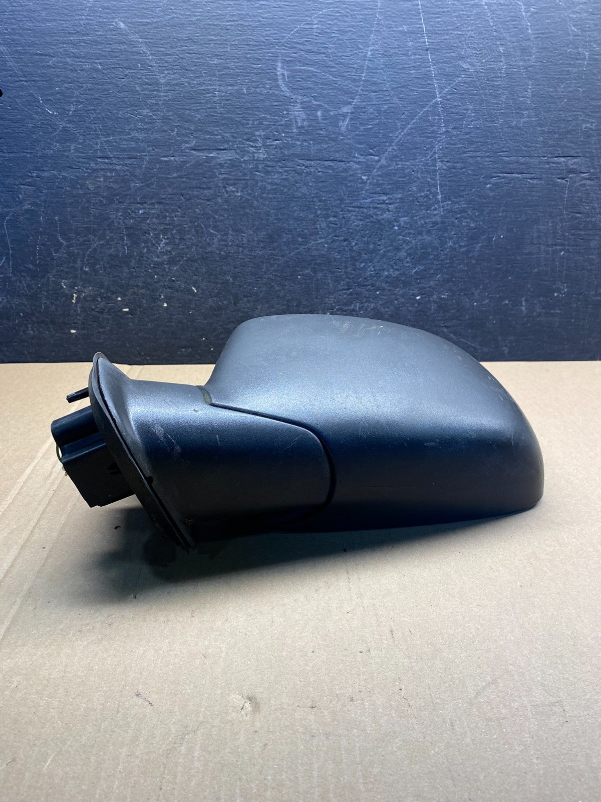 2004 to 2012 Chevrolet Colorado Left Side View Manual Door Mirror AG3507 PS3