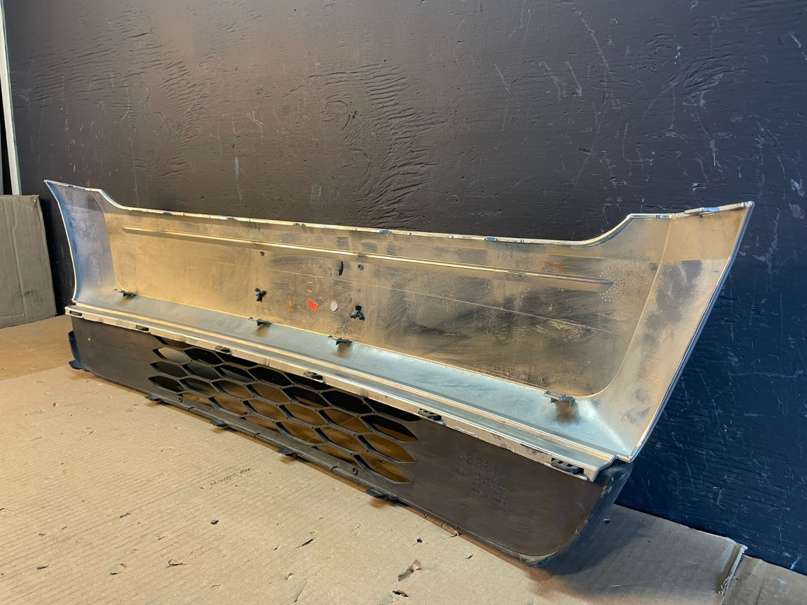 2011-2014 Ford Edge Front Lower Chrome Grille Cover Moulding ab7882 DG6
