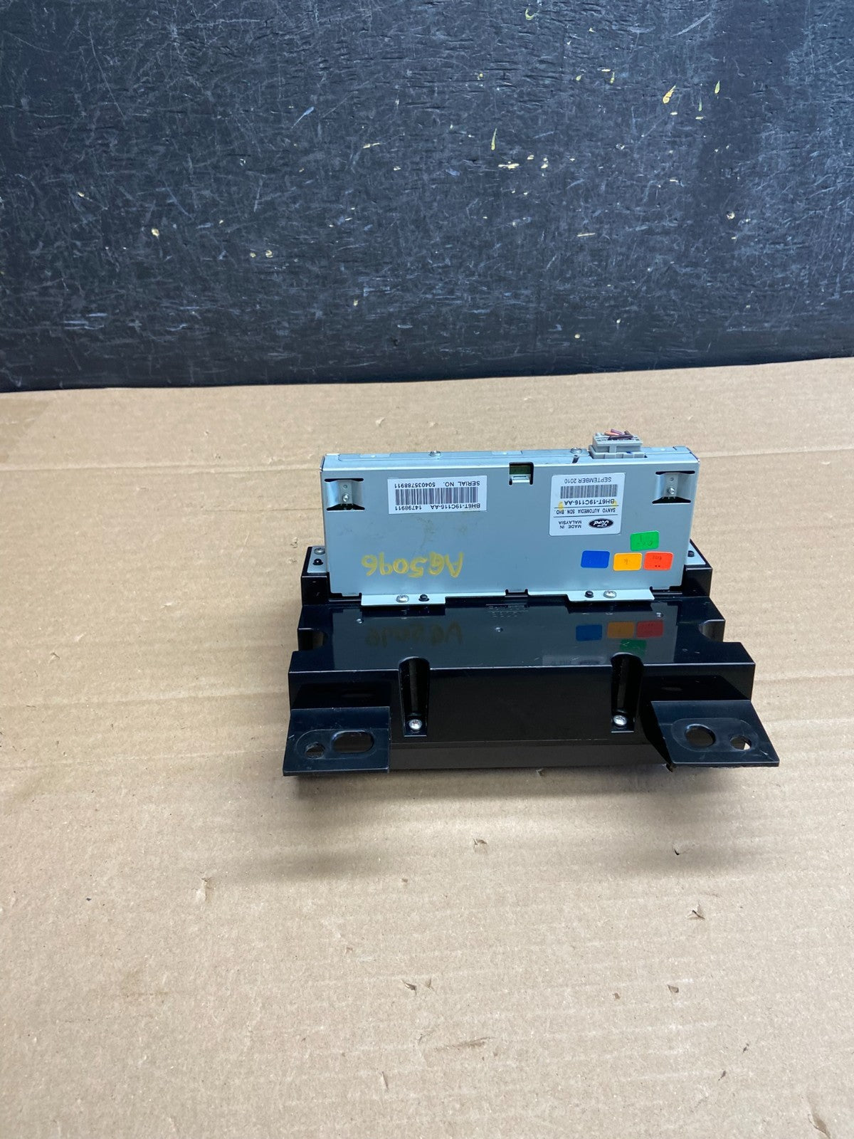 2011 2012 Lincoln Mkz Radio Audio Control Panel AG5096 DG4