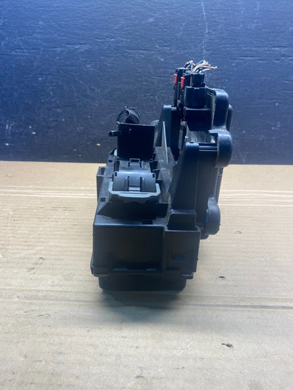 2005 Jeep Grand Cherokee Fuse Box BCM Body Control Module AE4751 DW3
