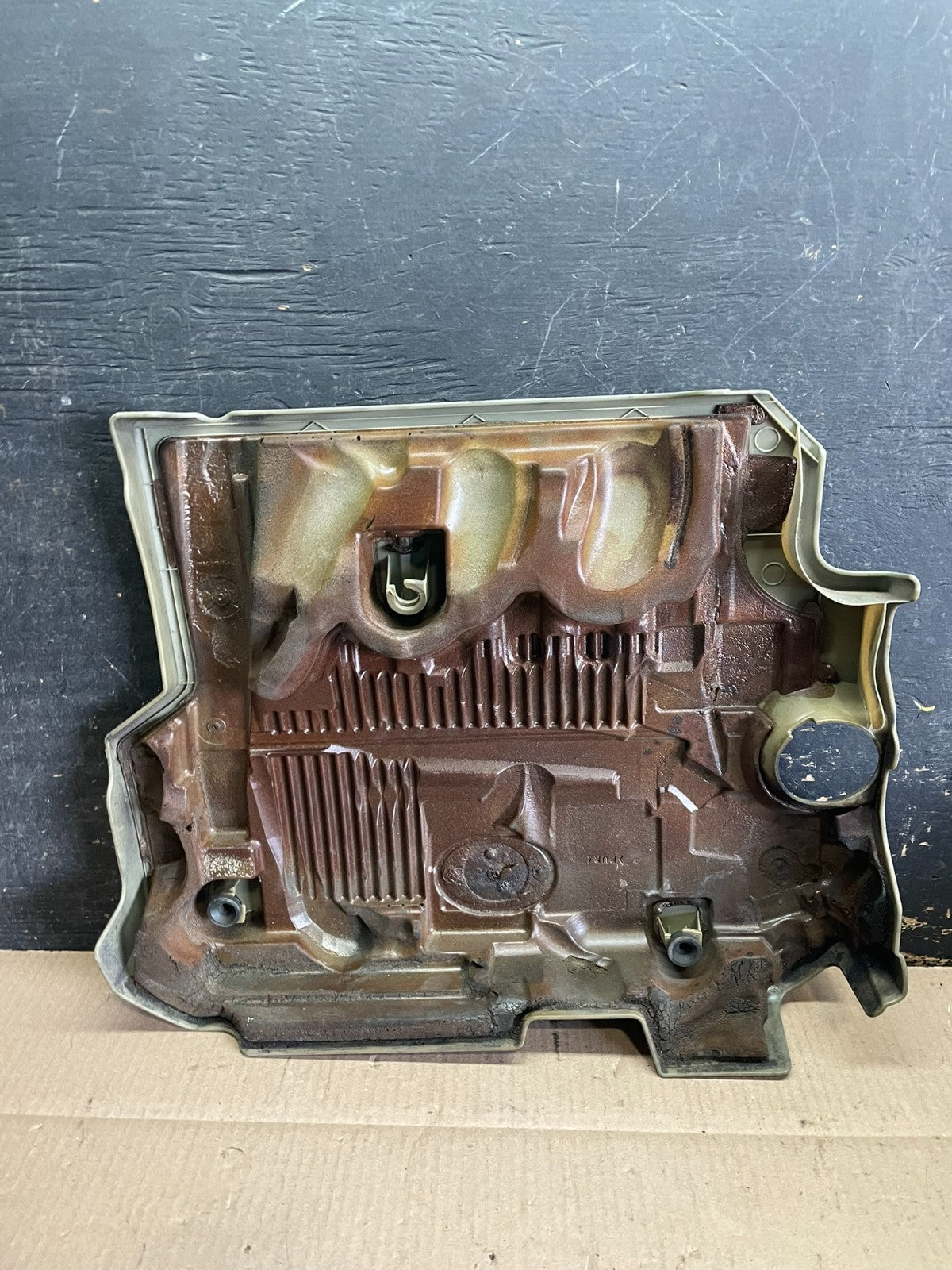 2008 to 2010 Toyota Highlander Top Engine Cover Lid OEM Z8497 DG5