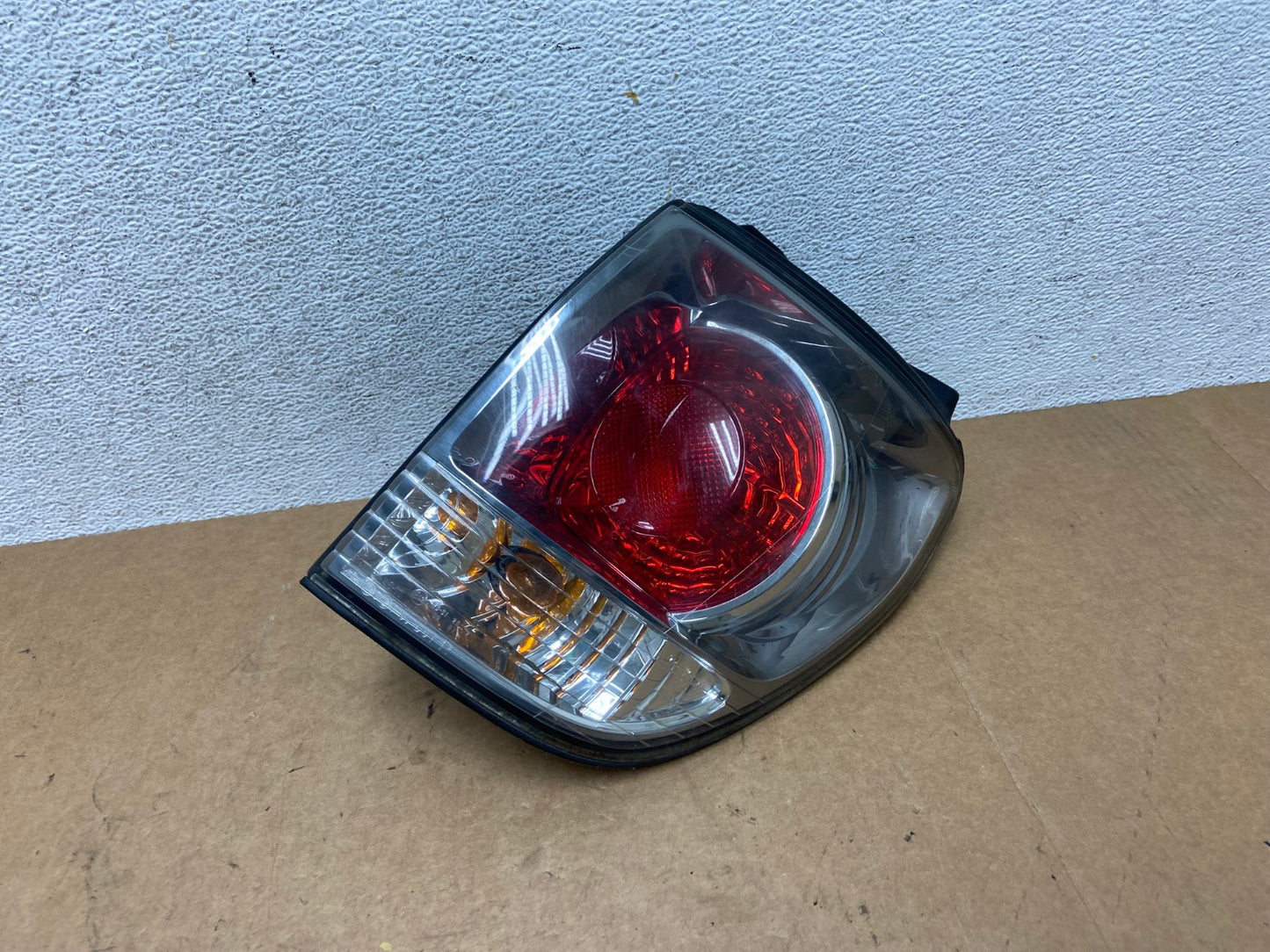 2001 2002 2003 Lexus Rx300 Right Passenger Rh Side Tail Light AE3183 LK0