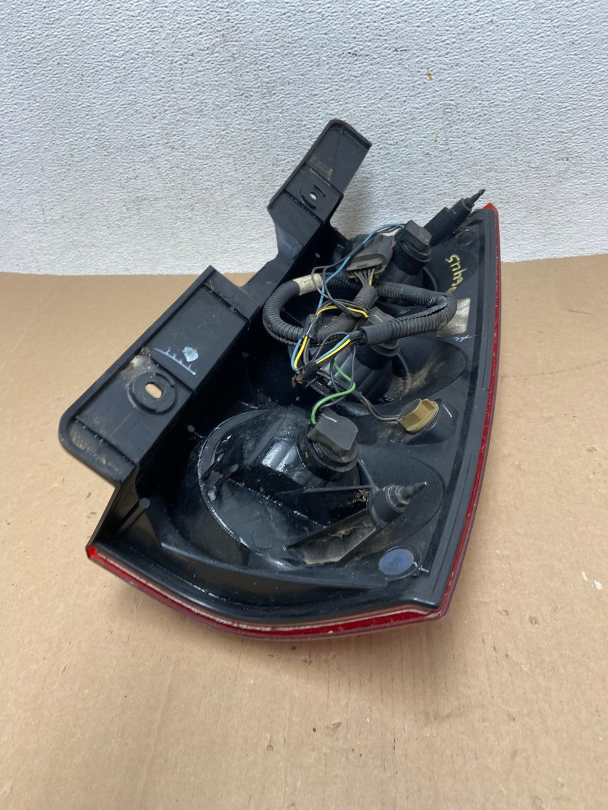 2007 to 2011 GMC Yukon Left Driver LH Side Tail Light AD6445 LK6
