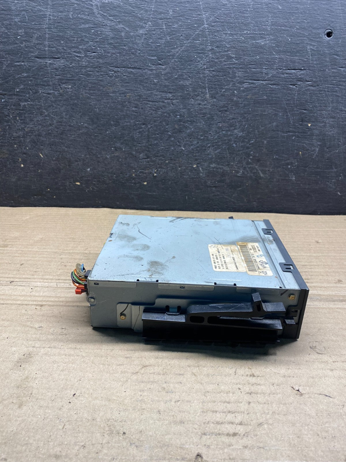 1995-1999 Chevy C1500 C2500 K1500 K2500 Stereo Audio CD Player Receiver AH96382