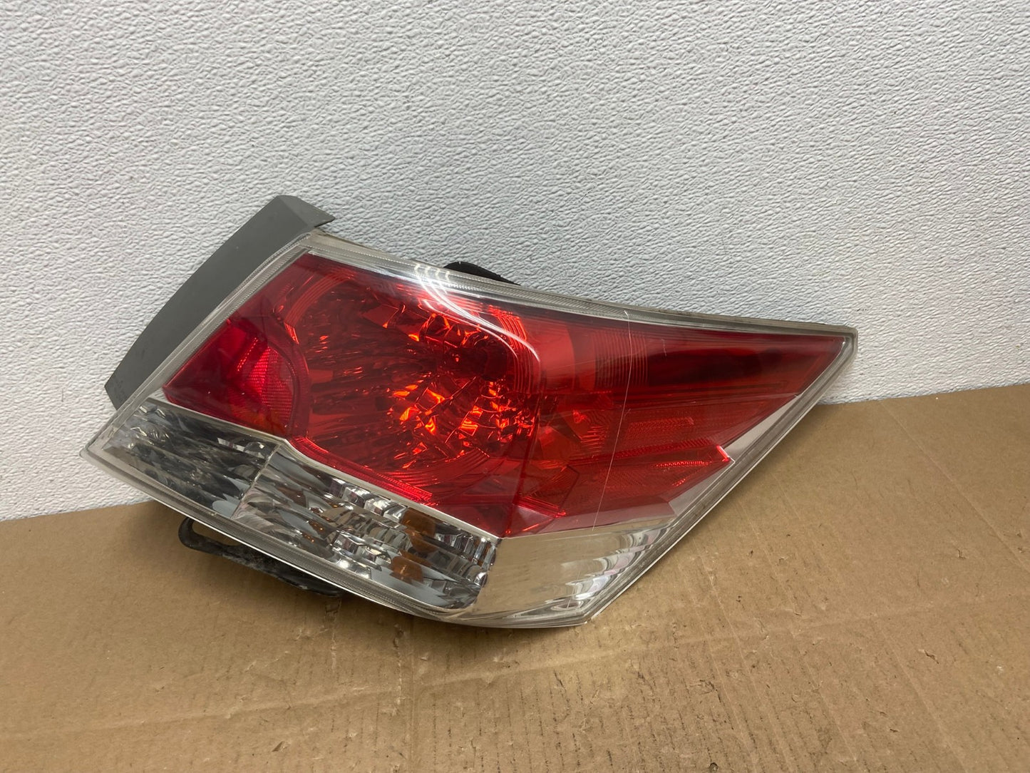 2008 to 2012 Honda Accord Sedan Tail light Right Passenger RH Side AB8165 LK0