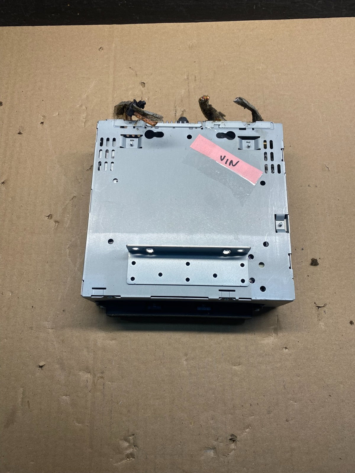 2007 Volvo C70 Radio CD Player Receiver AH7411 DG4