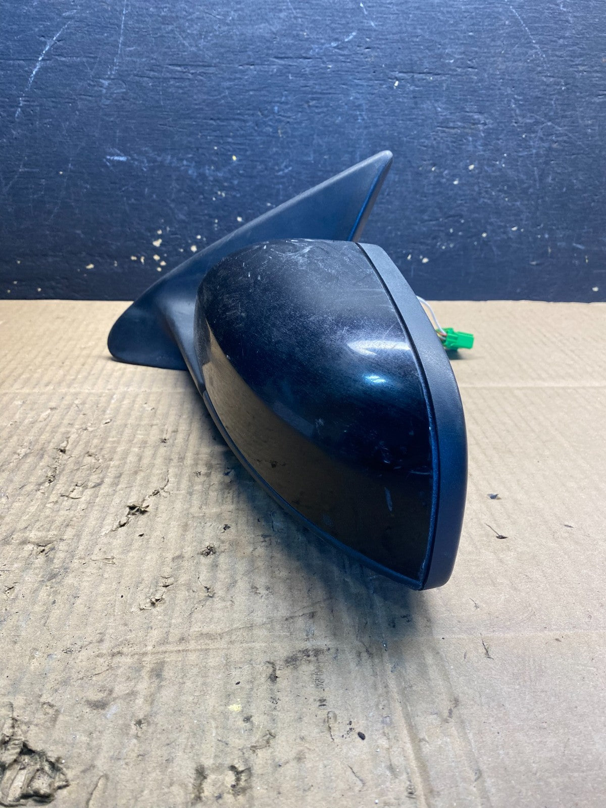 2004 - 2006 Volvo S60 Left Driver LH Front Door View Mirror OEM AA7515 MS10