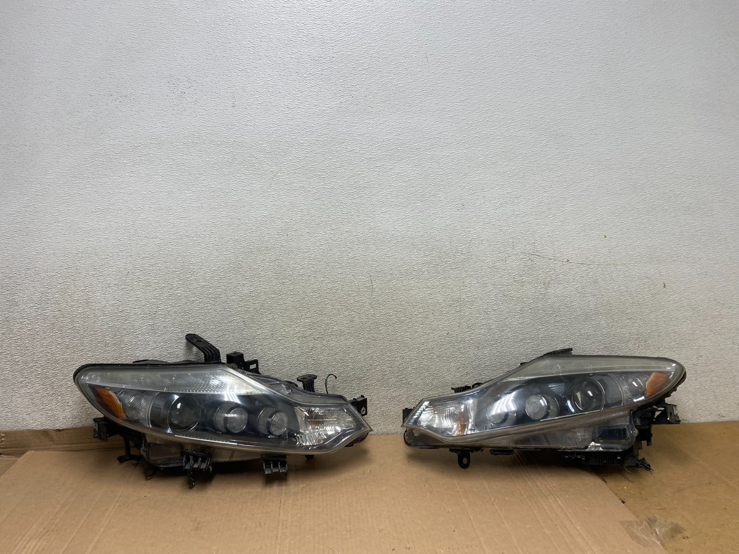 Xenon 2011 2012 2013 2014 Nissan Murano Headlights Left+Right U7071 DW0
