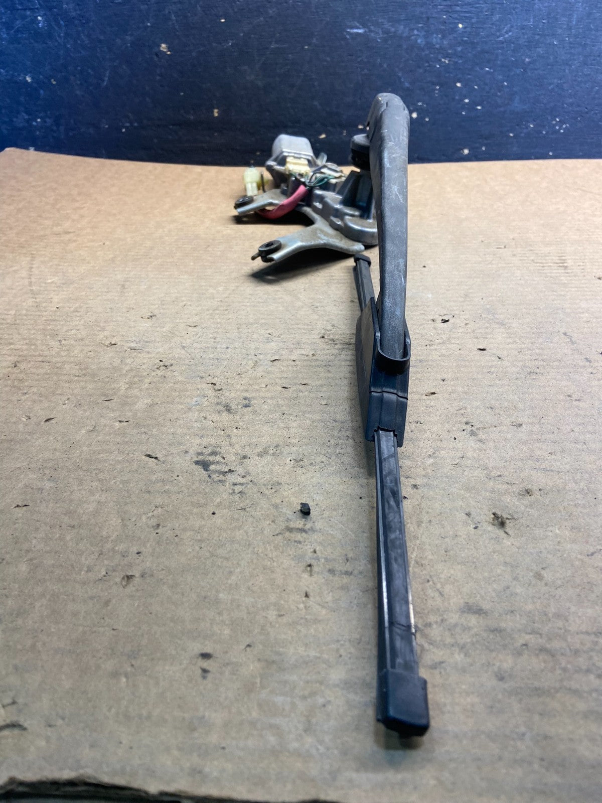 2003 to 2008 Honda Pilot Rear Wiper Motor AA06642
