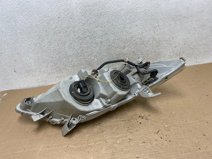 2010 - 2011 Toyota Camry Left Driver LH Halogen Headlight AI0992 DW7