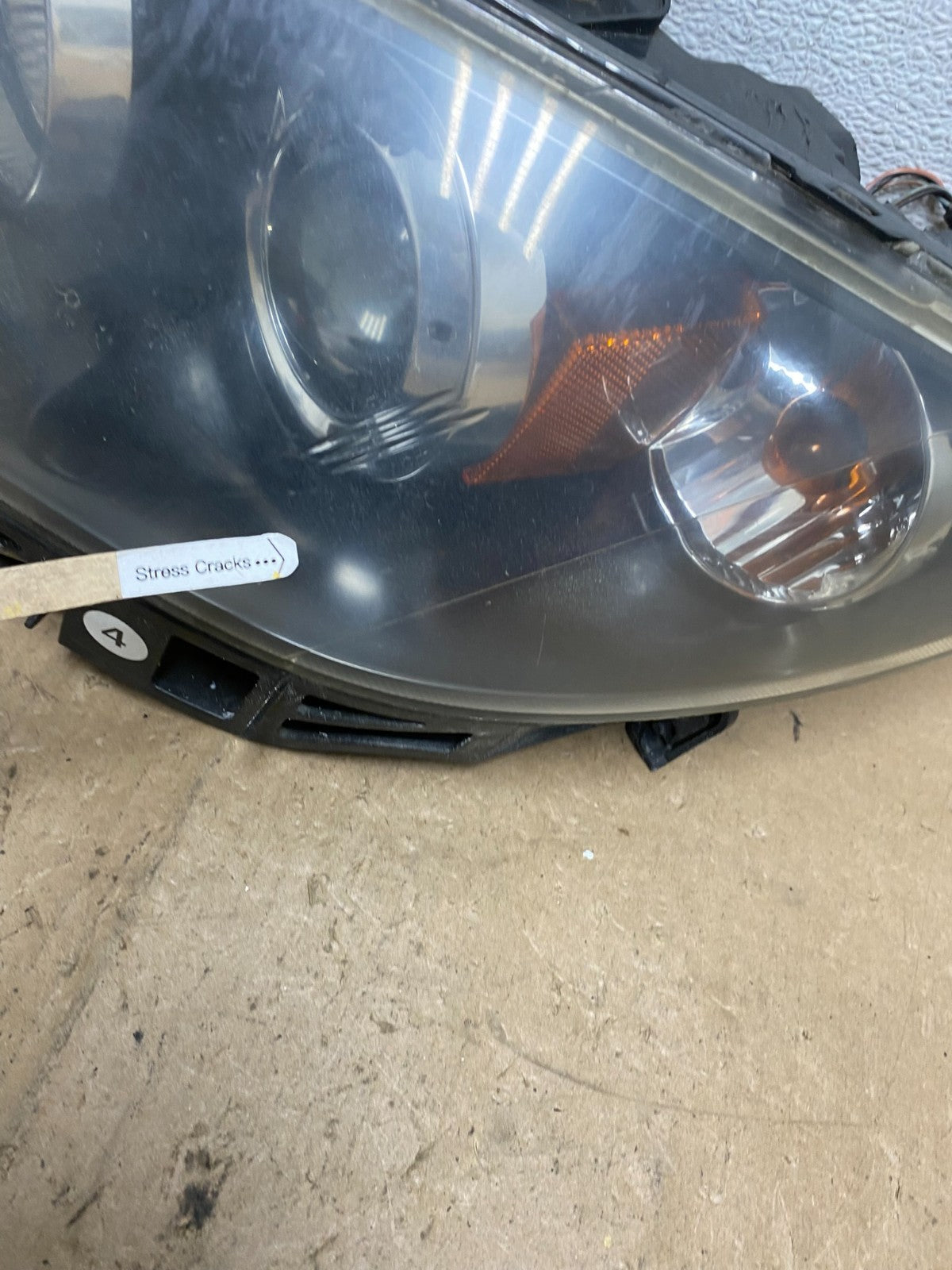 2004 to 2009 Mazda 3 Sedan Left Driver LH Side Headlight AC5973 DW4