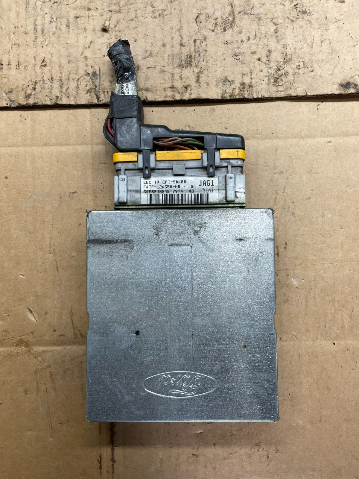 1991 1992 1993 Ford Van E250 E350 5.8L Engine Control Module Unit ECU r9160 DG0