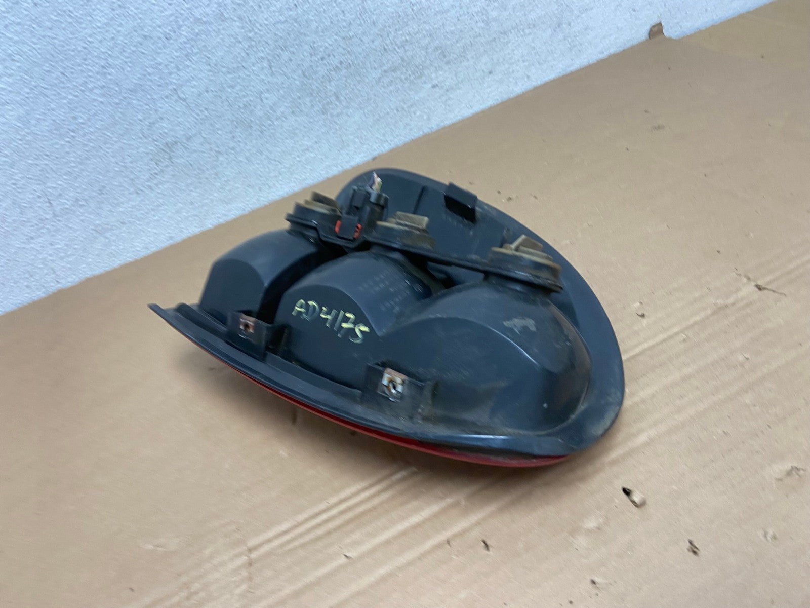 1998 to 2003 Dodge Durango Tail Light Right Passenger RH Side AD4175 LK5