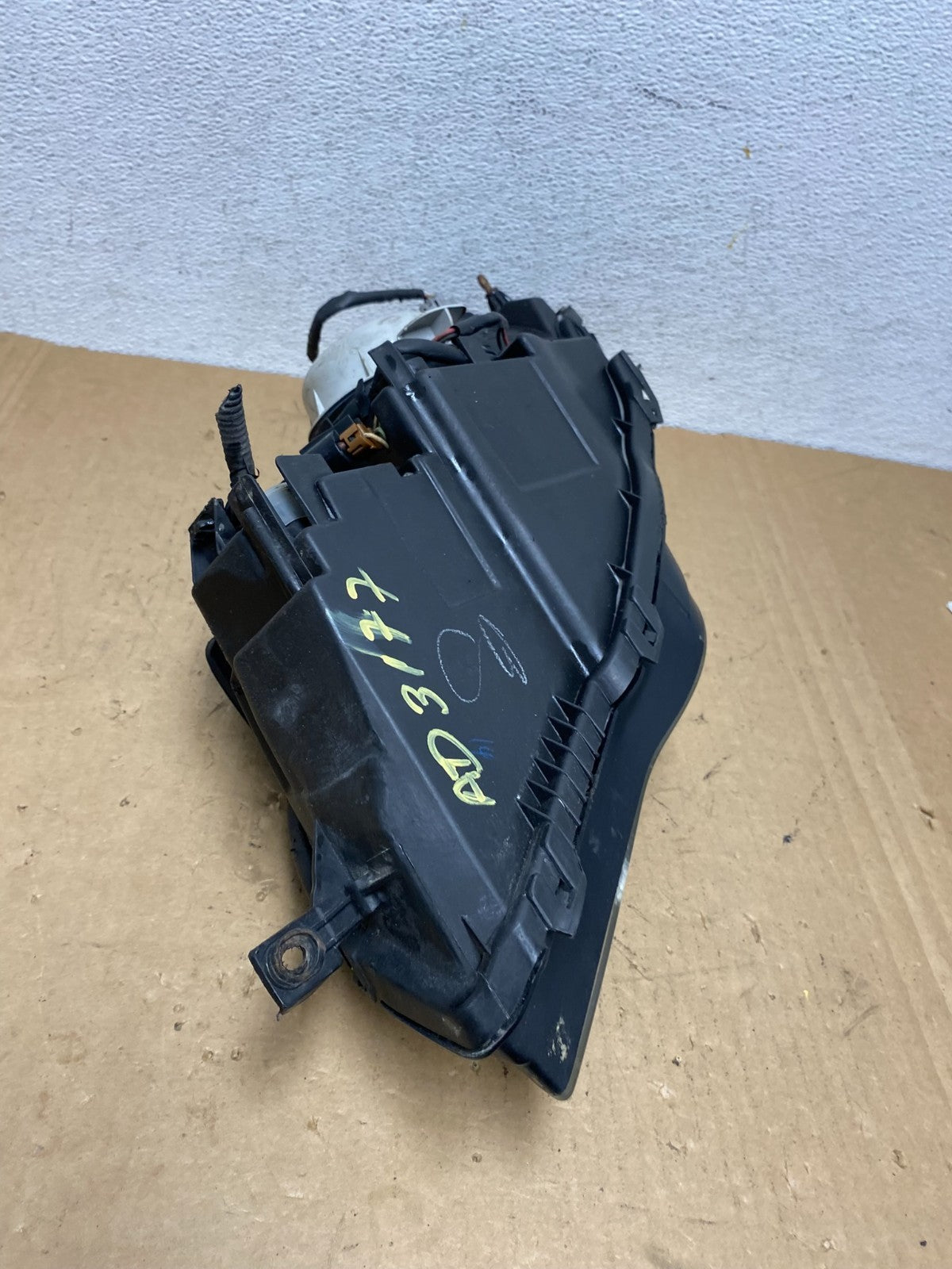 2006 to 2007 Subaru Legacy Right Passenger RH Side Headlight AD3177 DW9