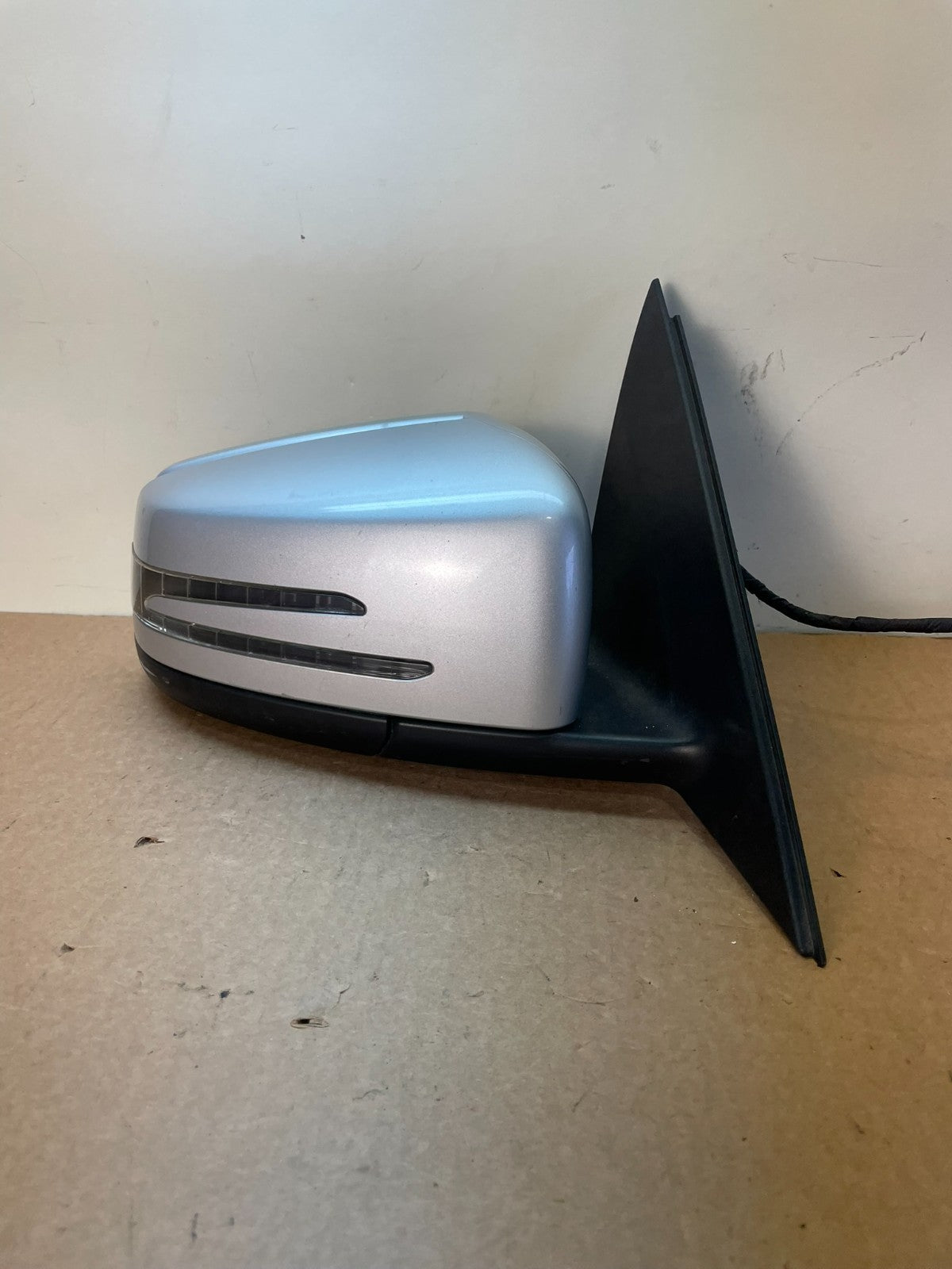 2010 to 2014 Mercedes C300 C-Class Right Passenger View Door Mirror AH0271 DG0