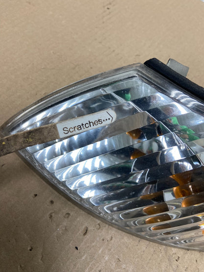 2000 to 2001 Lexus ES300 Left Driver LH Side Turn Signal AE9677 DW3