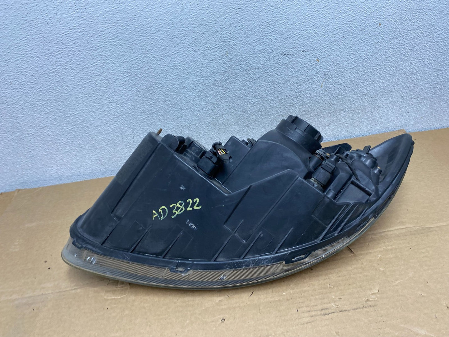 2007 2008 2009 Hyundai Santa Fe Right Passenger Halogen Headlight AD3822 DW7