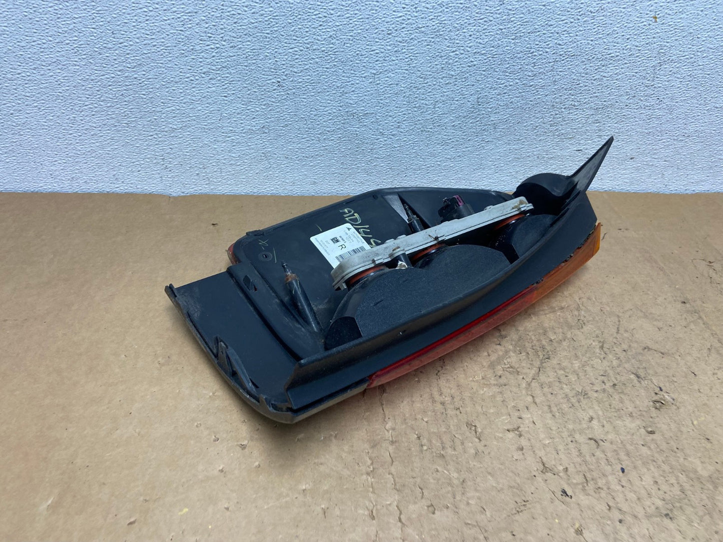 2002-2009 GMC Envoy Right Passenger RH Side Tail Light AD1448 LK4