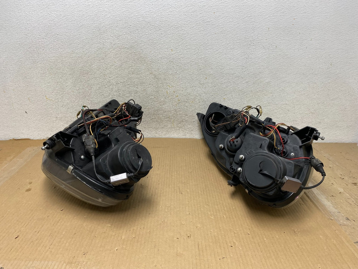 2000-2006 Mercedes-Benz S-Class Left+Right Set Led Headlighs AH3046 DG10