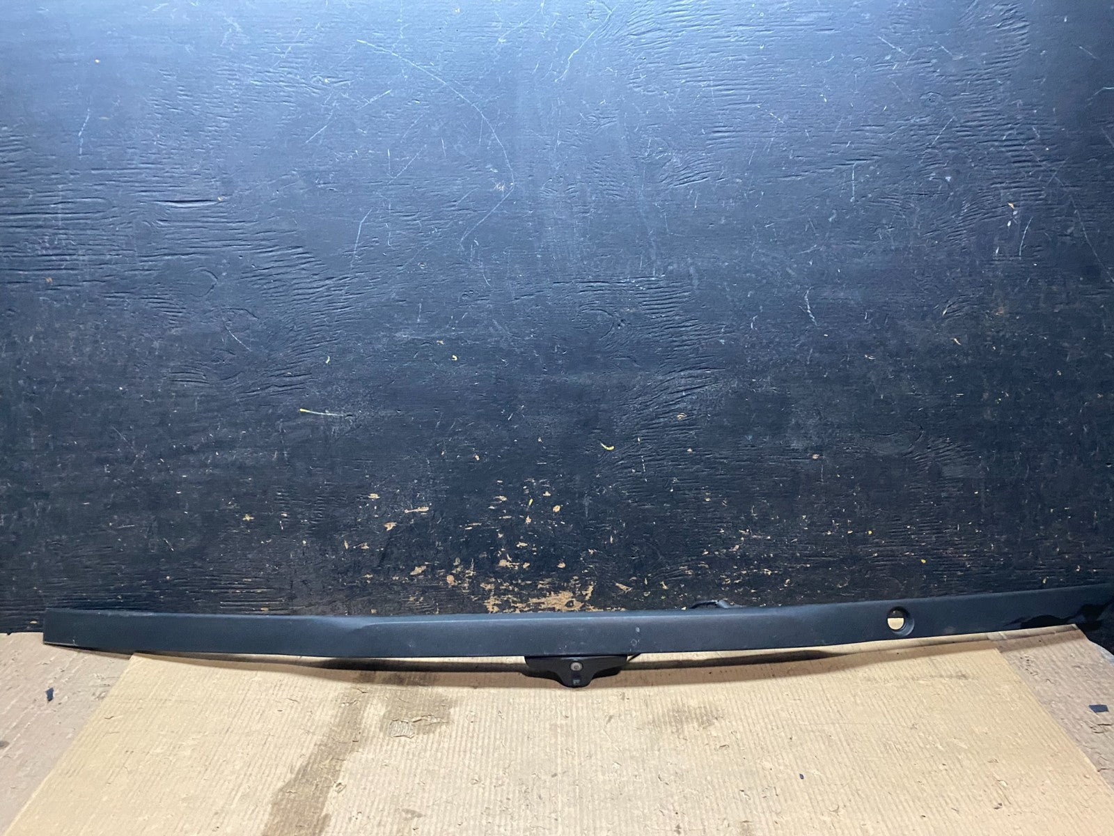 2016 - 2019 Ford Explorer Interceptor Rear Tailgate Molding With Camera X3502 DG0