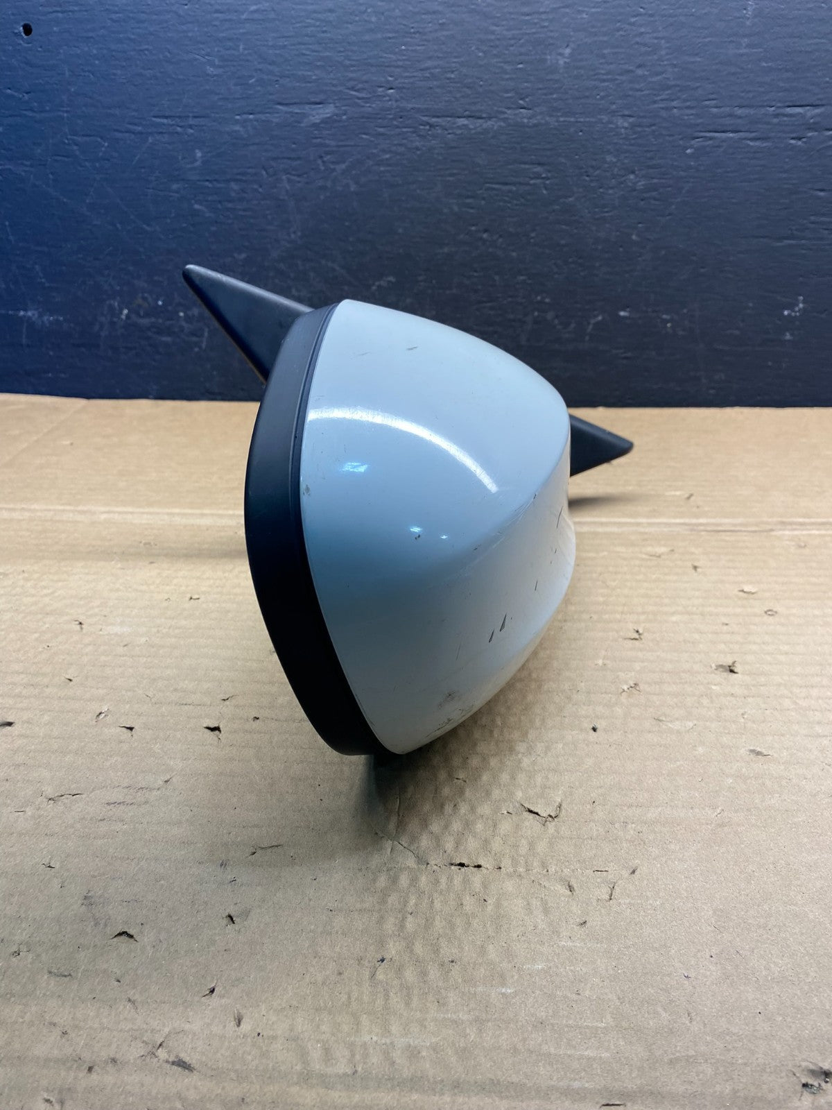 2009 to 2011 BMW 328i 335i Right Passenger Side View Door Mirror AC8784 DW4