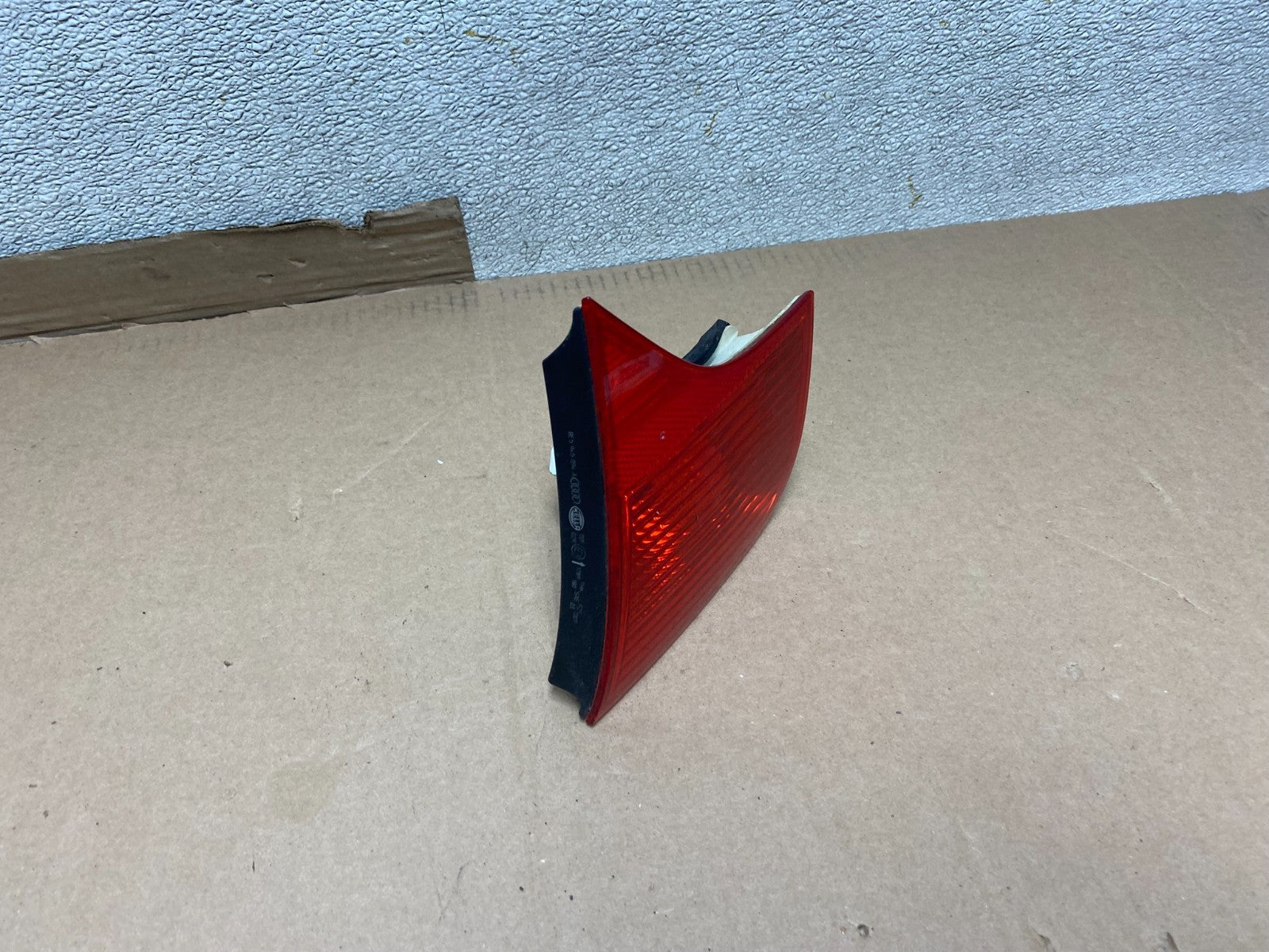 2004-2008 Audi A4 Sedan Right Passenger RH Side Inner Tail Light OEM U82202