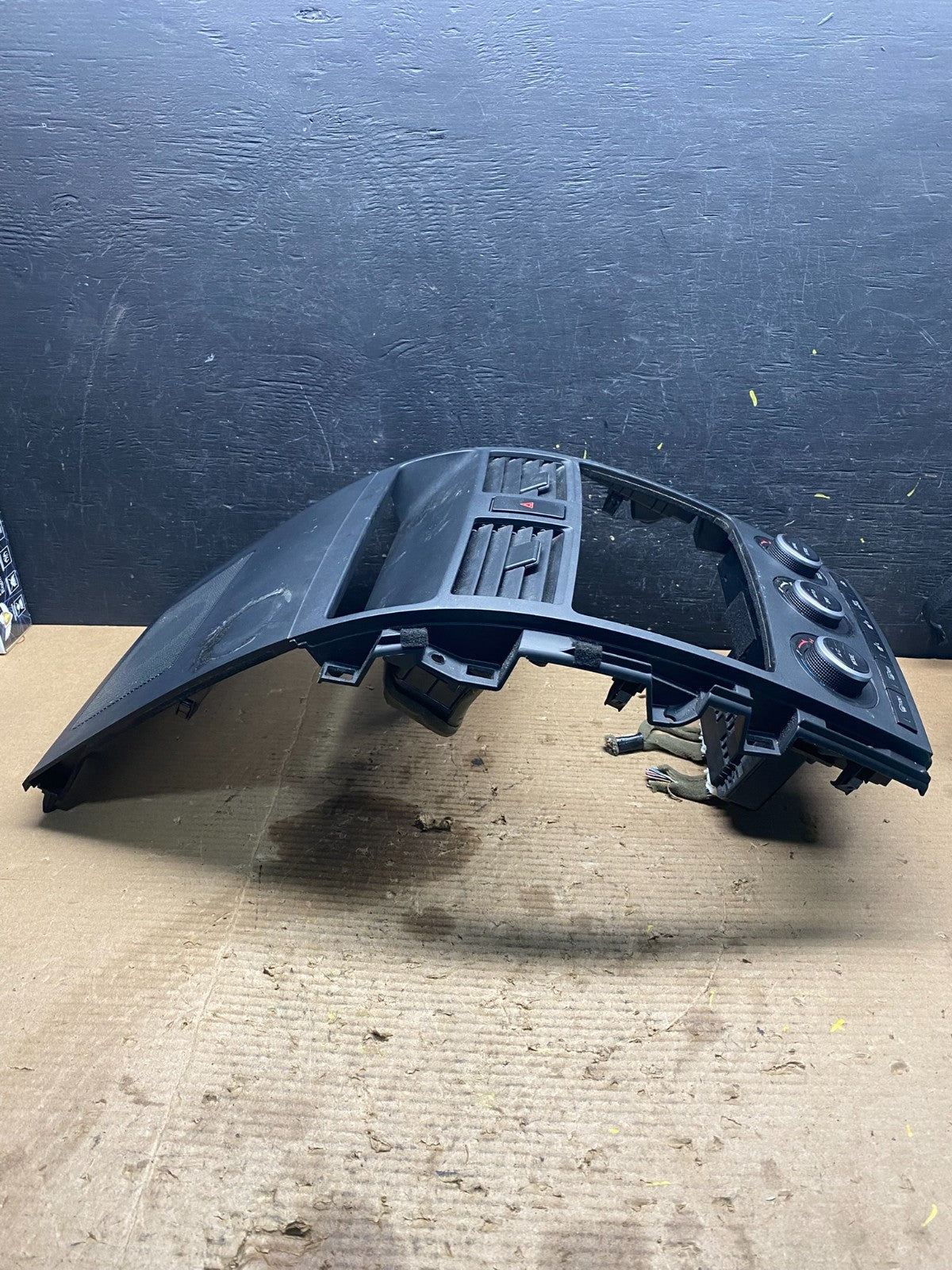 2010 - 2015 Mazda CX-9 Radio Dash Trim Bezel W/Vent AC Climate Control r2459 DG1