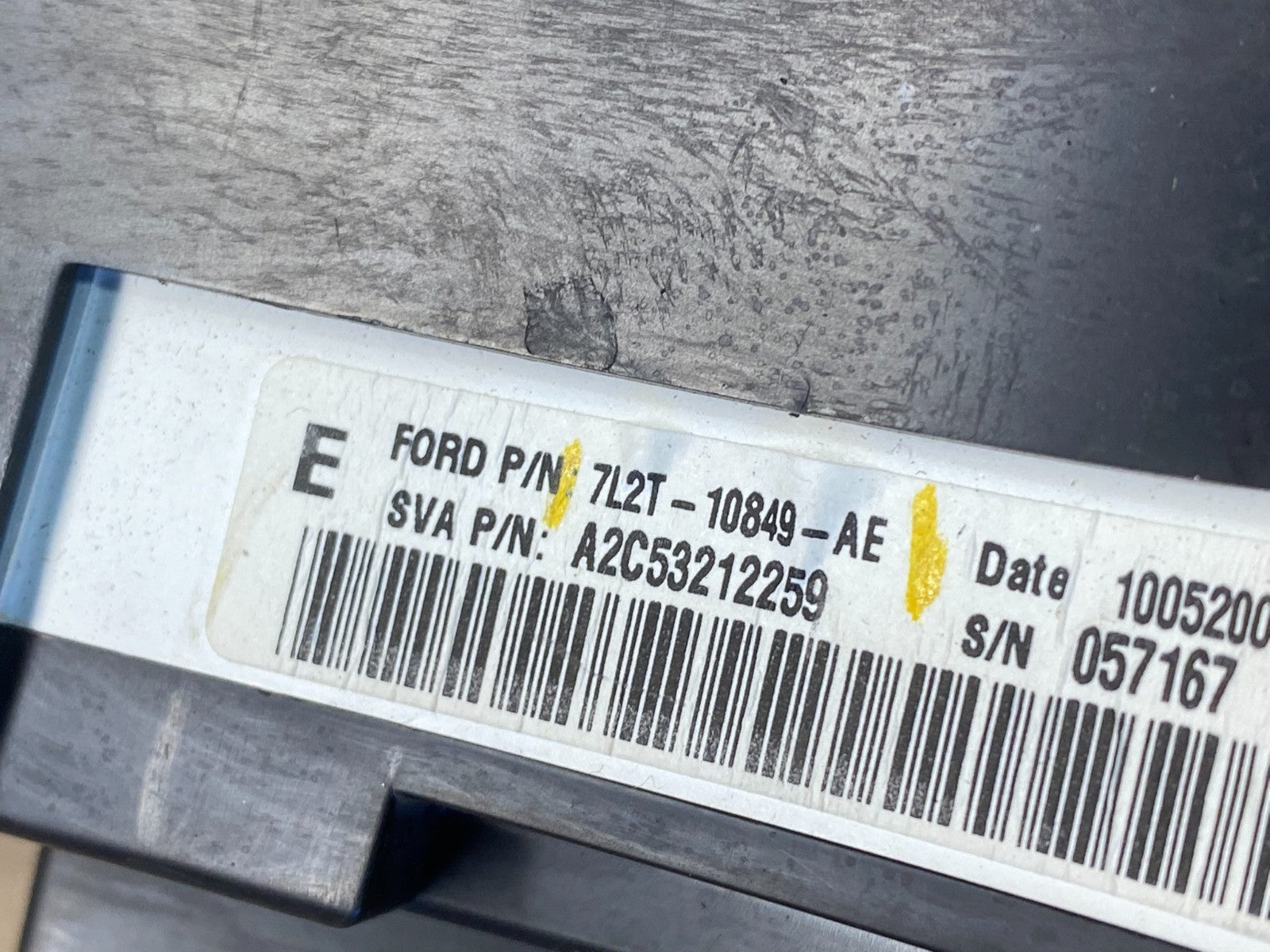 2006 2007 Ford Explorer Speedometer Cluster Gauge Oem R8812 DG7
