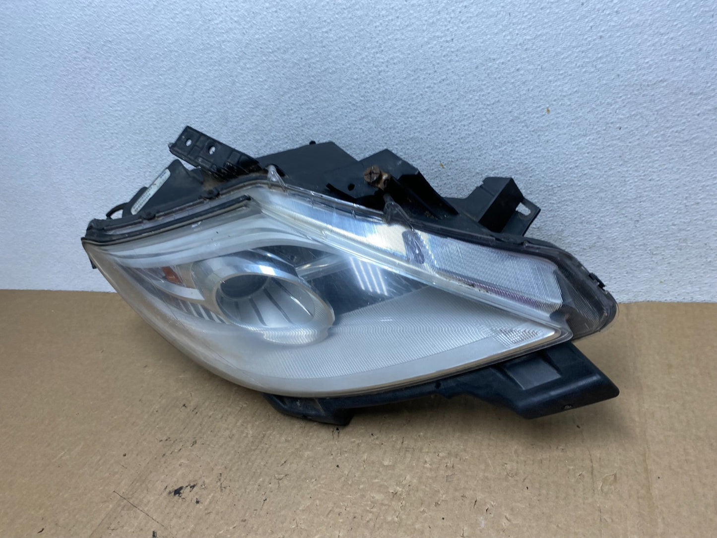 2010 - 2012 Mazda Cx9 Cx-9 Right Passenger RH Headlight Halogen AF9809 DW1