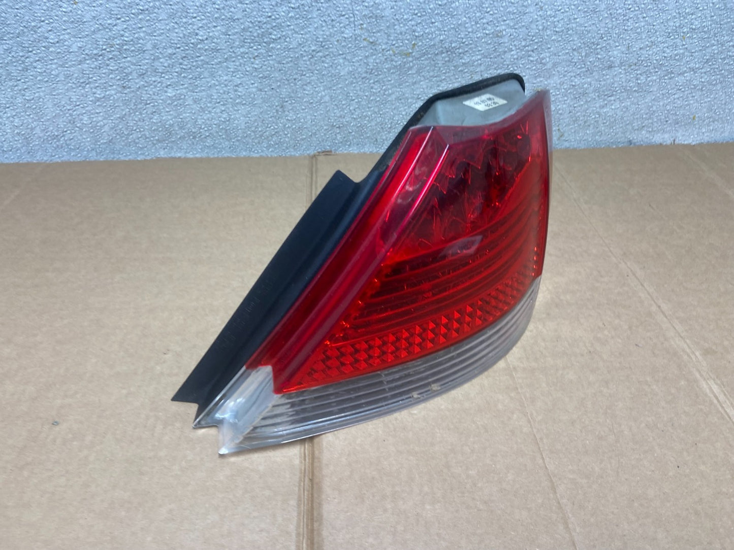 2006 2007 2008 BMW 7-Series 750li 760li Right Passenger Tail Light Oem AA1033 DW2