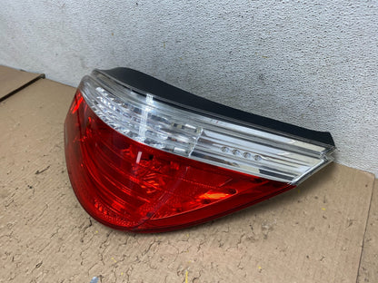 2008 2009 2010 BMW 5 525i 530i Right Passenger Rh Tail Side Light D1146 DG11