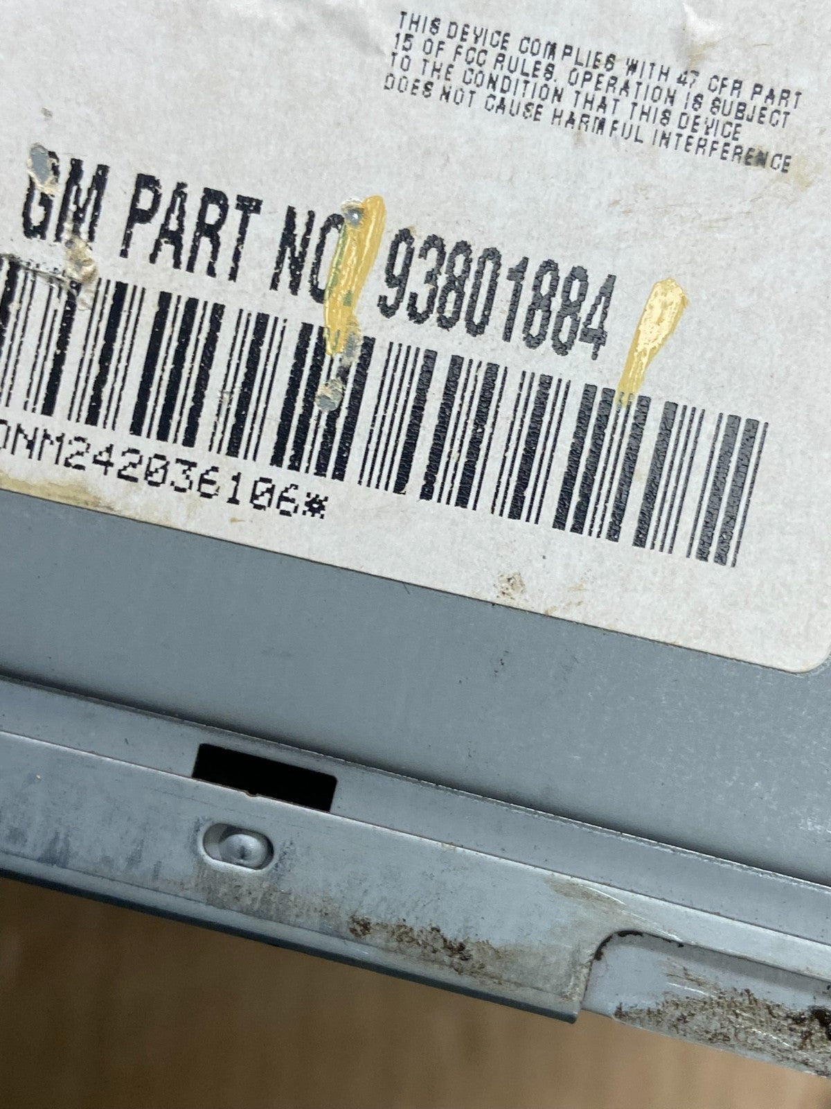 2003-2007 Chevrolet Express GMC Savana Radio AM FM mp3 Aux Input  OEM X6584 DG6