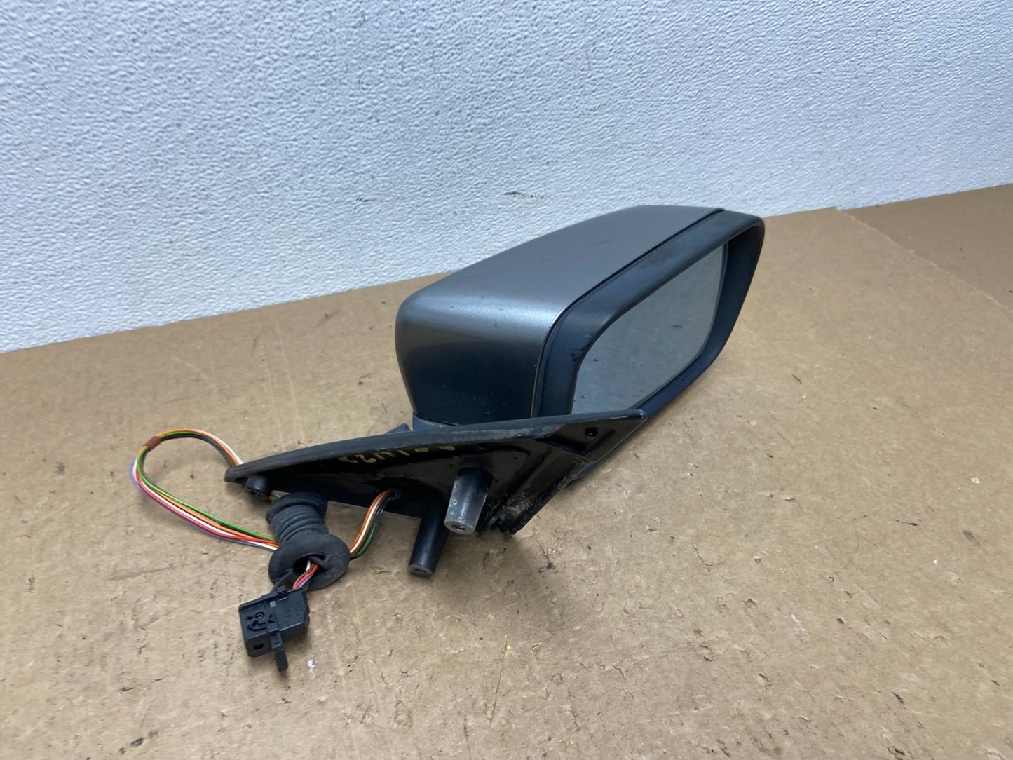 1998 - 2003 BMW 528i 530i E39 Right Passenger RH Side Door View Mirror AC1437 DW7