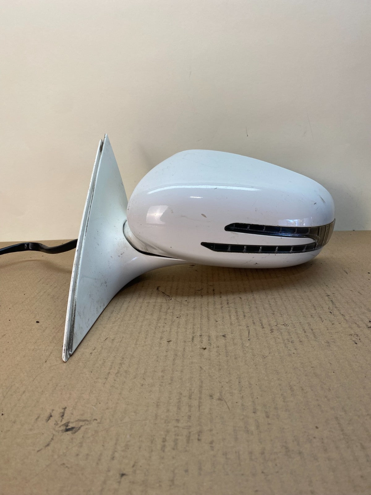 2009 to 2011 Mercedes CLS550 Left Driver Side View Door Mirror AI4046 PS1
