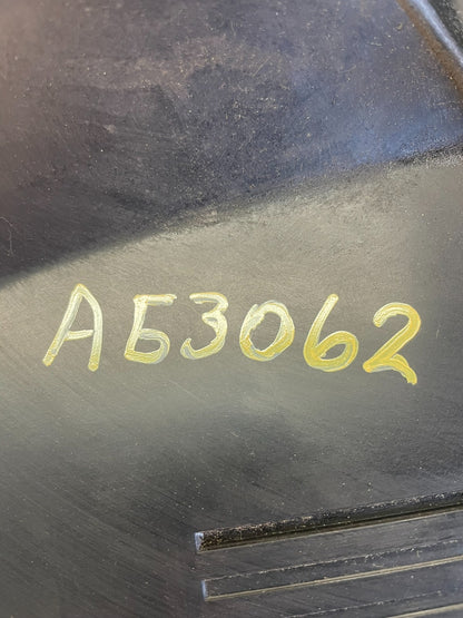 2000 to 2003 BMW X5 V8 4.4L Engine Motor Top Cover Trim AG30625