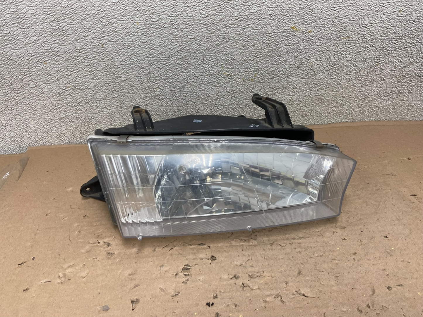 1997 - 1999 Subaru Legacy Right Passenger Side Headlight Halogen Oem AB0258 DW0