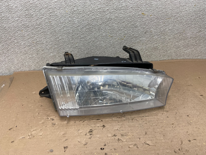 1997 - 1999 Subaru Legacy Right Passenger Side Headlight Halogen Oem AB0258 DW0