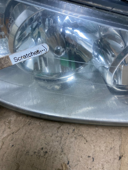 2005 to 2011 Lincoln Town Car Right Passenger Rh Side Headlight AD0691 DW3