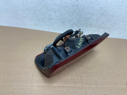2002 to 2006 Cadillac Escalade Left Driver Side Tail Light AE4919 LK4