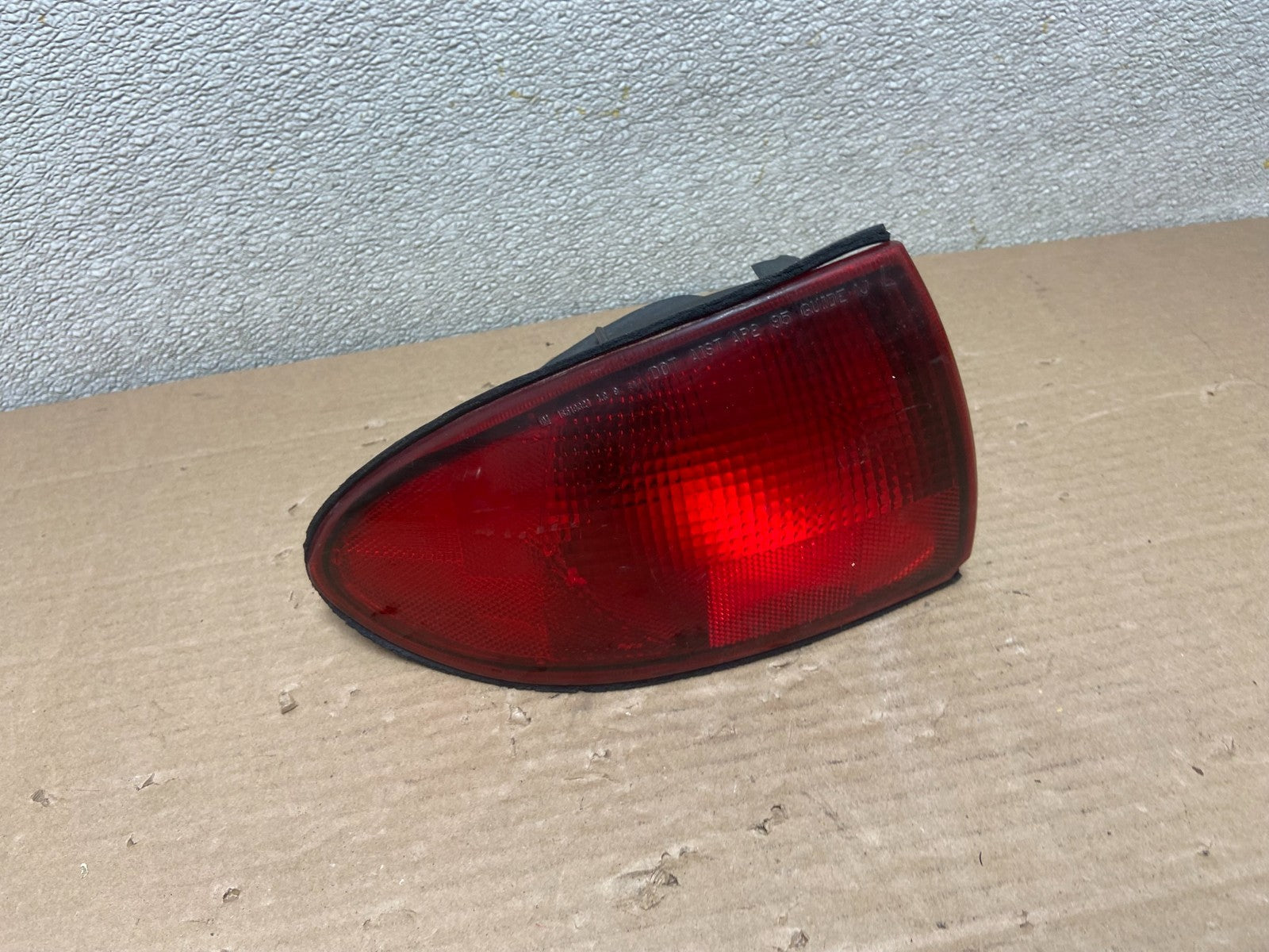 1997 1998 1999 Chevrolet Cavalier Left Driver LH Tail Light OEM AA8755 LK0