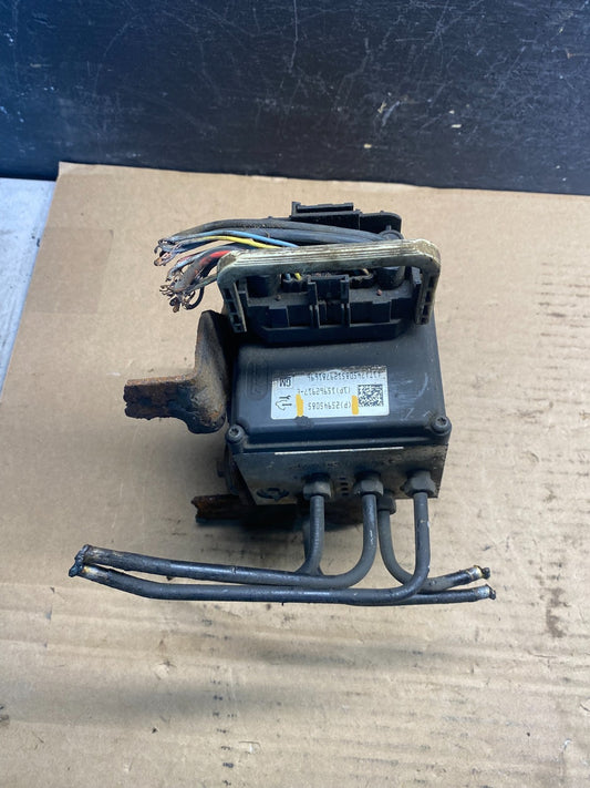 2009 Chevy Express GMC Savana 1500 2500 ABS Anti Lock Brake Pump AE2166 DW0