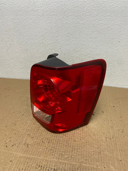 2008 2011 Mazda Tribute Right Passenger Rh Side Tail Light AC3960 LK0