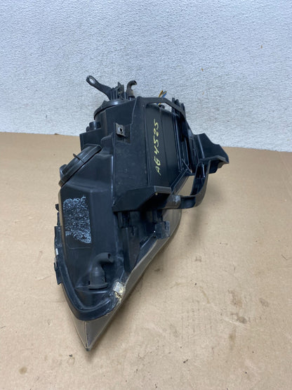 Halogen 2004 -2007 BMW 535i 5 Series Right Passenger Side Headlight AG4525 DW9
