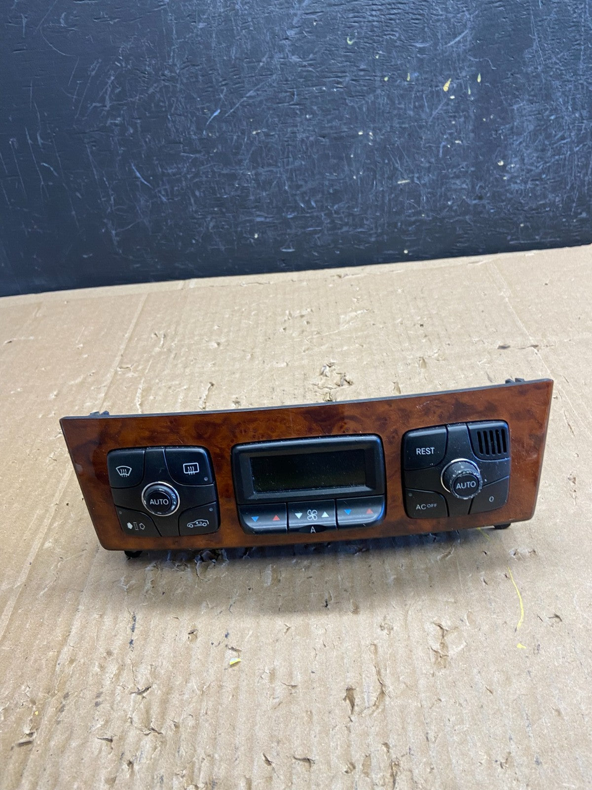 2000-2006 Mercedes S430 S500 W220 AC Heater Climate Control Trim Bezel AD6833 DG0