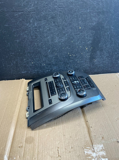 2010 to 2012 Ford Fusion Radio Climate Control A/C Control AH5578 DW1
