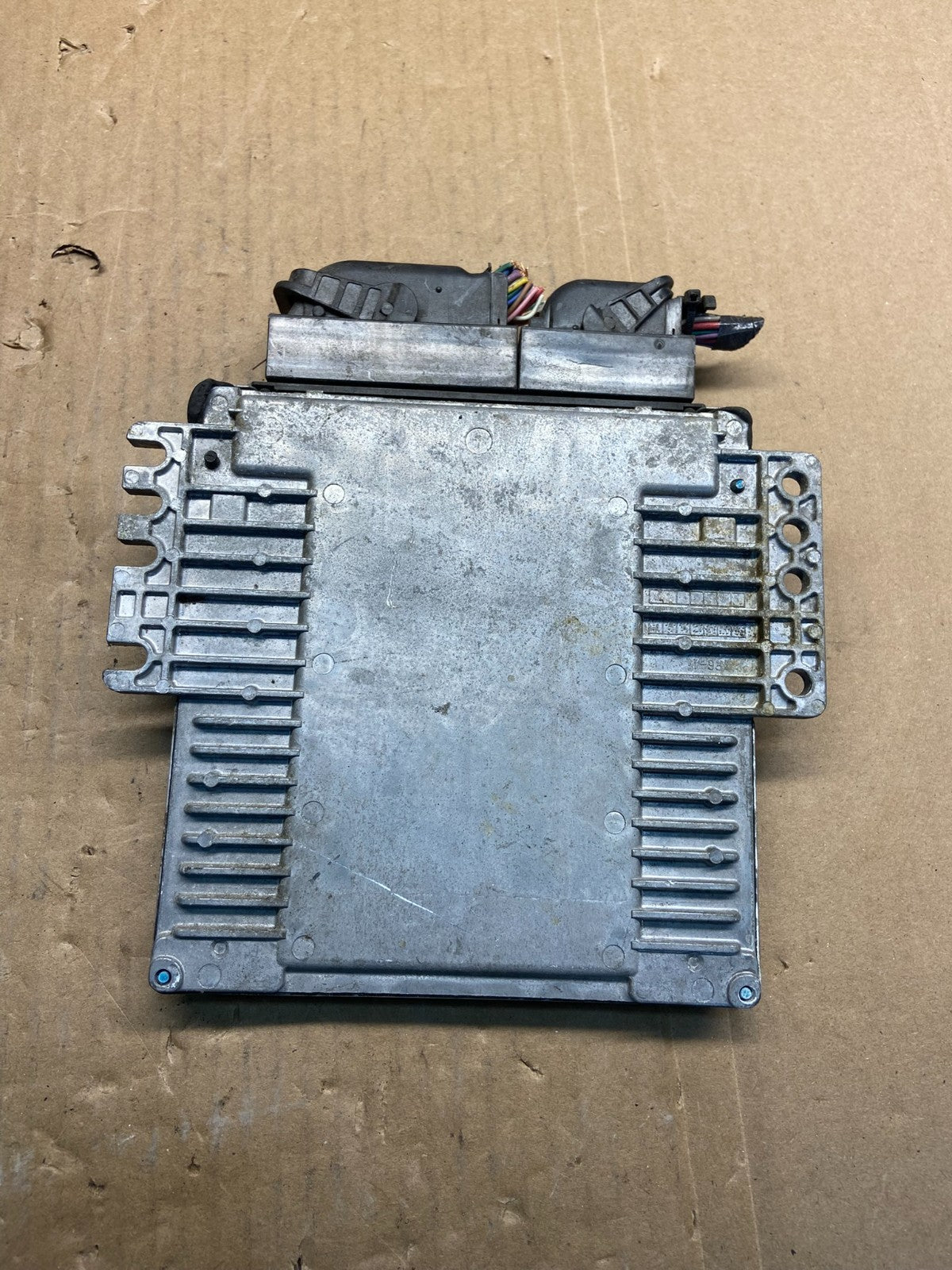 2005 Nissan Frontier Xterra 4.0L Engine Control Unit ECU Module AG1627 DW1
