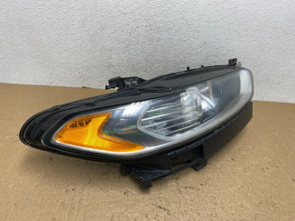2013 to 2016 Ford Fusion Right Passenger Rh Side Headlight AG1425 DW2
