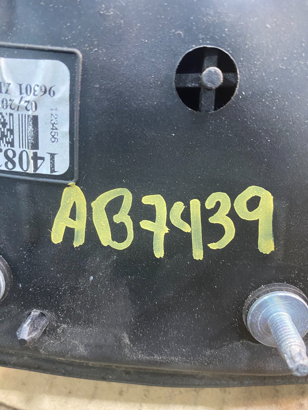 2004 to 2009 Nissan Titan Right Passenger View Door Mirror AB7439 DG8